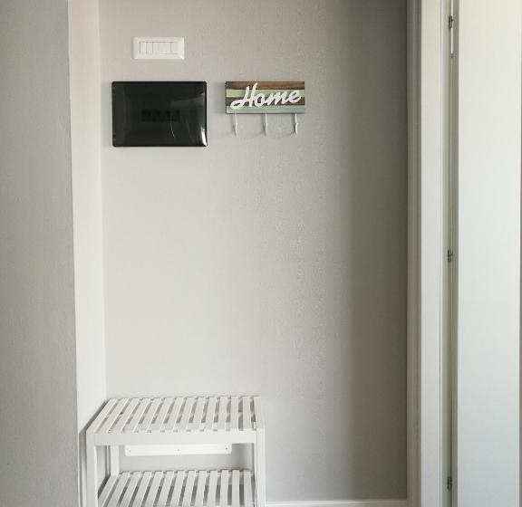 غرفة قياسية ثلاثية, Il Giardino Di Sara