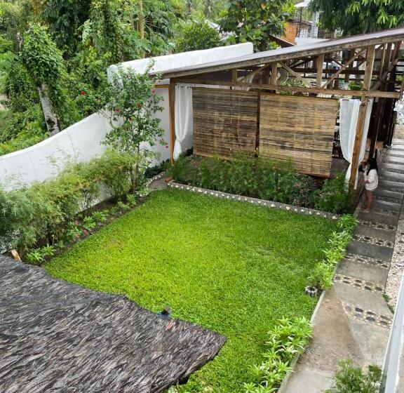 스탠다드 트리플 발코니 룸, Lunazul Guesthouse