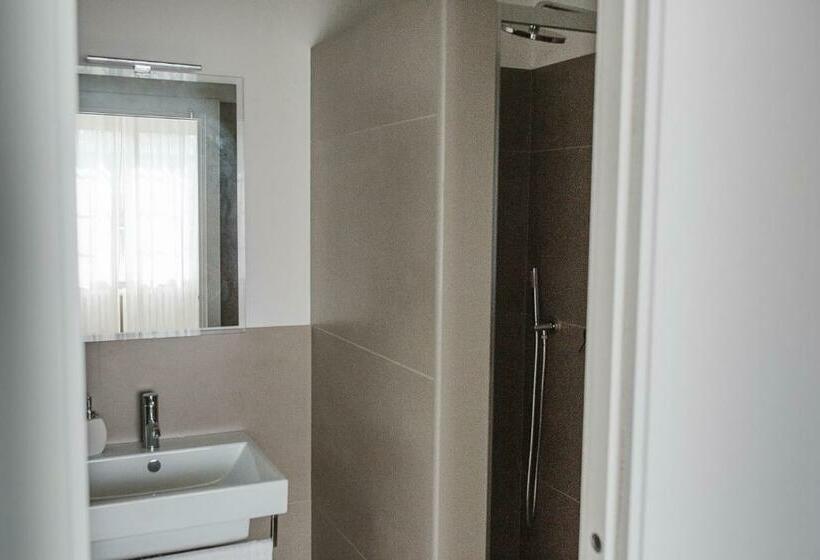 Номер Стандарт, B&b Al Colle 11