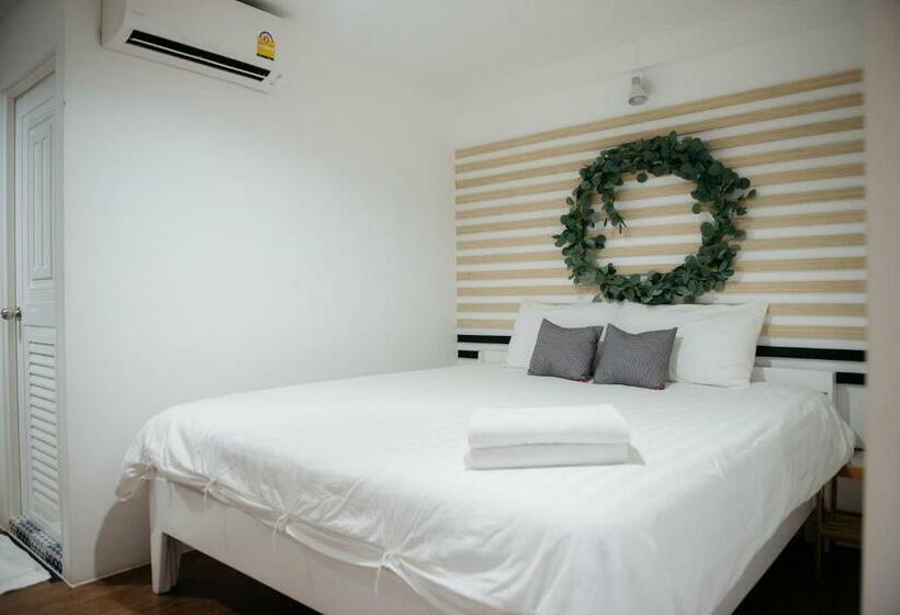 Номер Стандарт, Lamoon Boutique