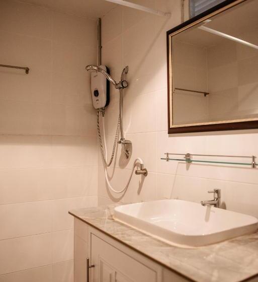 Семейный Номер, Lamoon Boutique