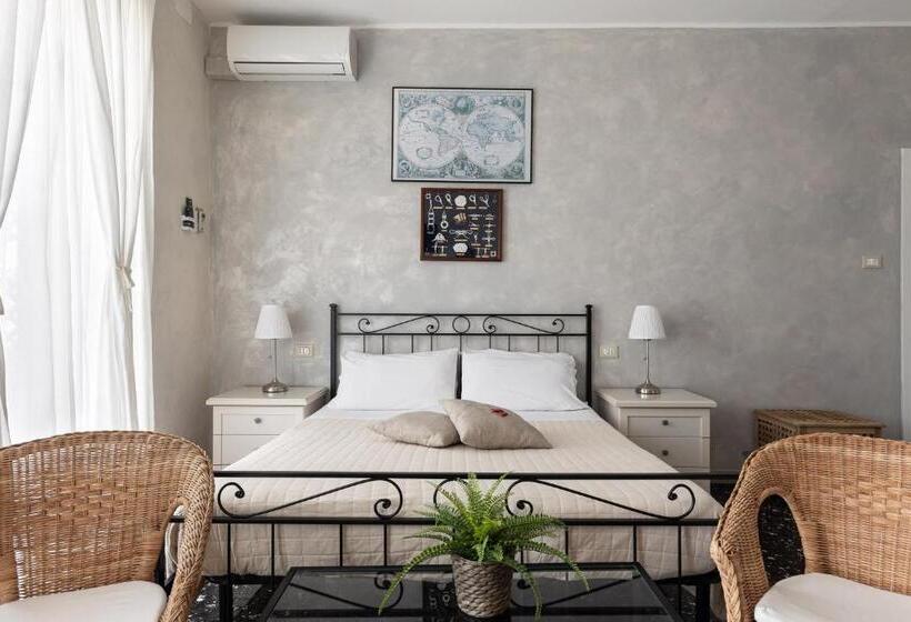 اتاق استاندارد با بالکن و چشمانداز دریا, La Dimora Di Caboto B&b