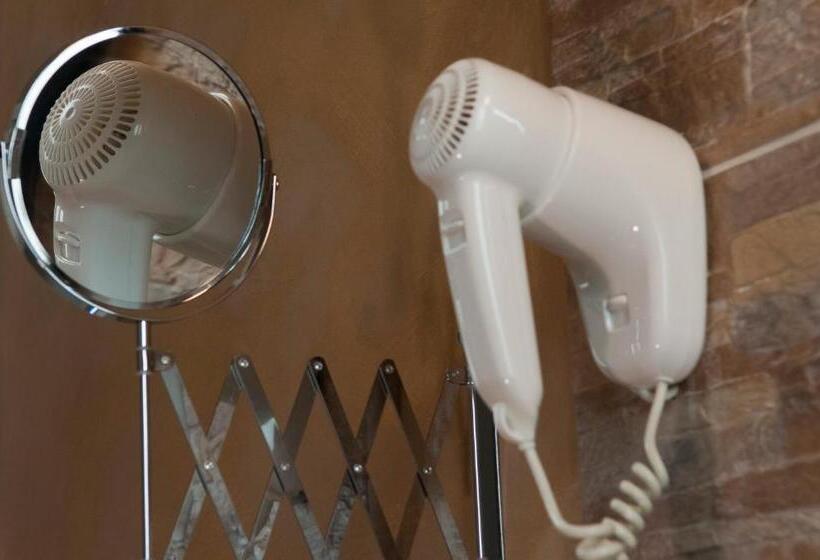 اتاق استاندارد با چشمانداز دریا, La Dimora Di Caboto B&b