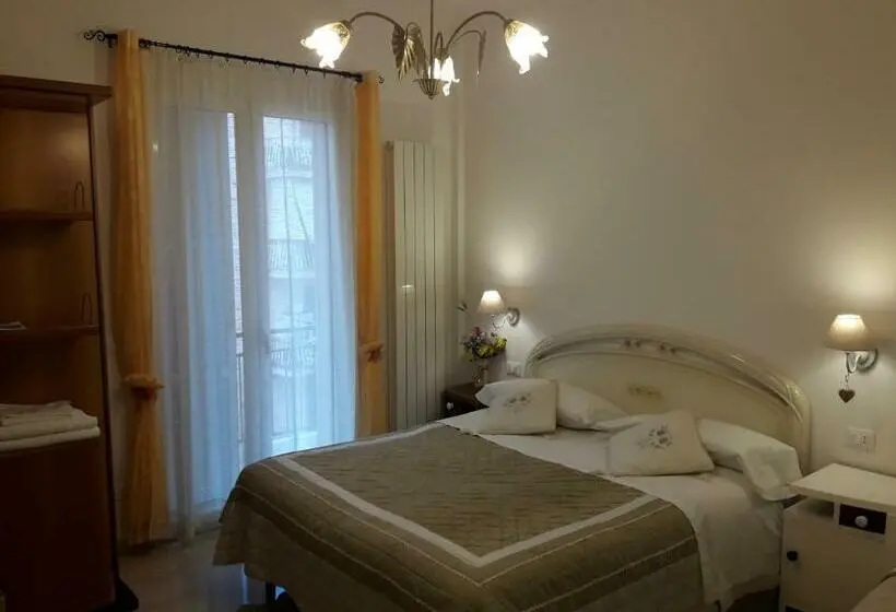 اتاق استاندارد, Affittacamere Sorrento