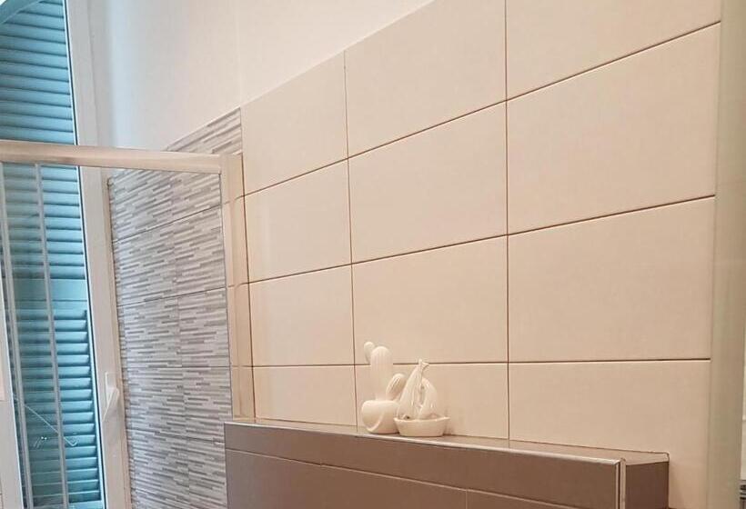 اتاق استاندارد با تخت بزرگ, Cecio 5 Terre Rooms