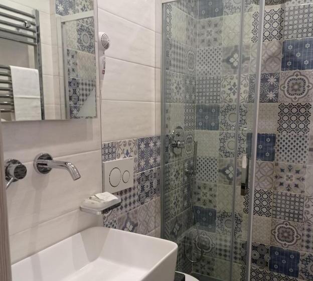 スタンダードルーム, Cecio 5 Terre Rooms