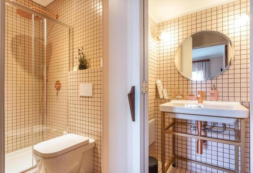 مجموعه ویستا شهر, Downtown Alegria