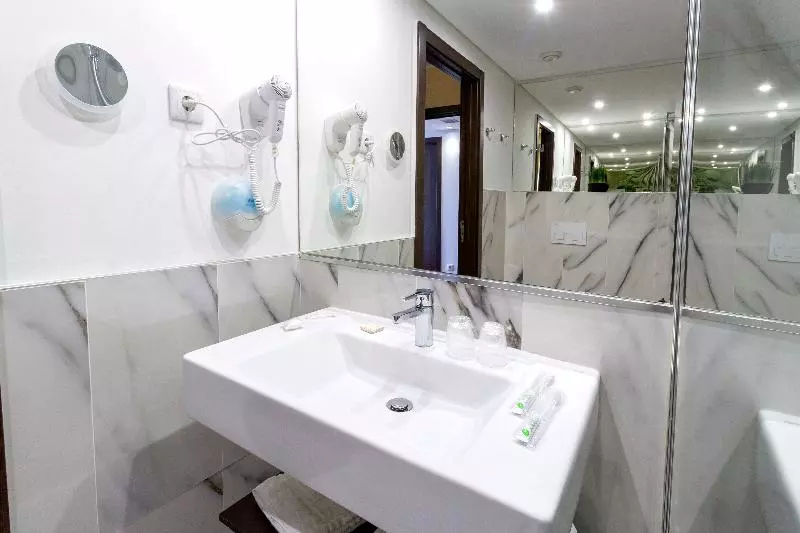 スイート, Arinara Beach Resort Phuket   Sha Extra Plus