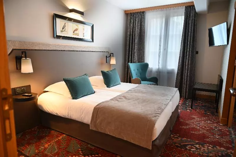 プールの見えるデラックスルーム, Arinara Beach Resort Phuket   Sha Extra Plus