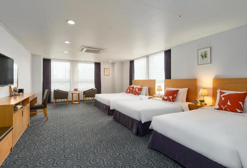 Suite Familiar, Atrium Jongno