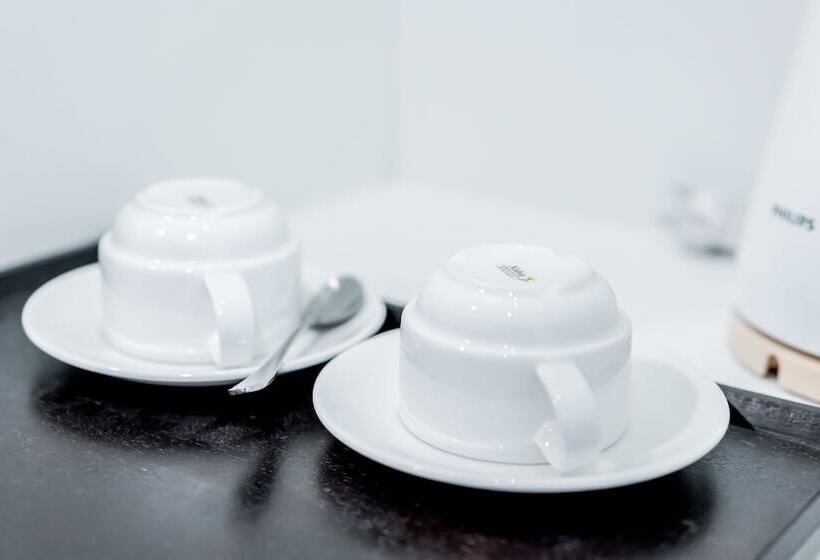 Cameră Superioară, Atrium Jongno