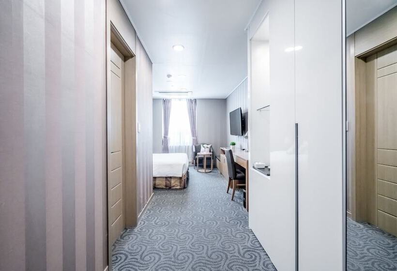 Cameră Superioară, Atrium Jongno