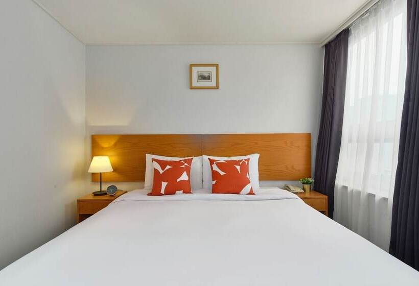 Cameră Superioară, Atrium Jongno