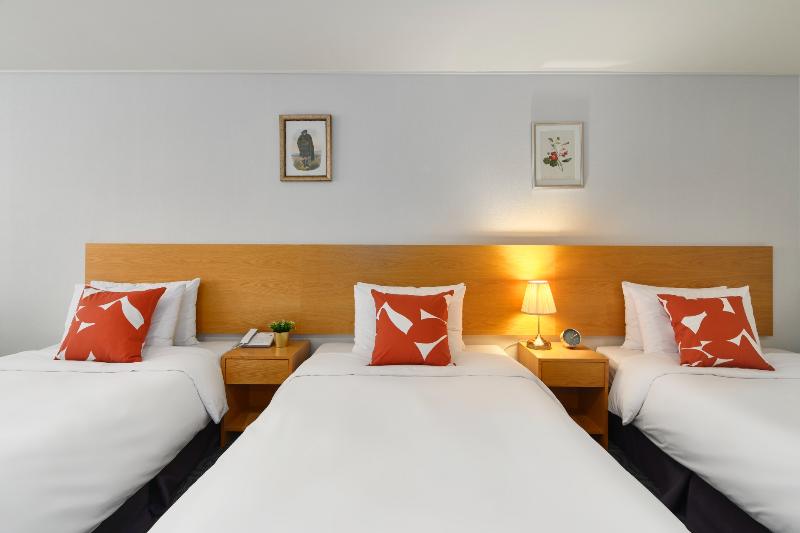 Cameră Triplă Deluxe, Atrium Jongno