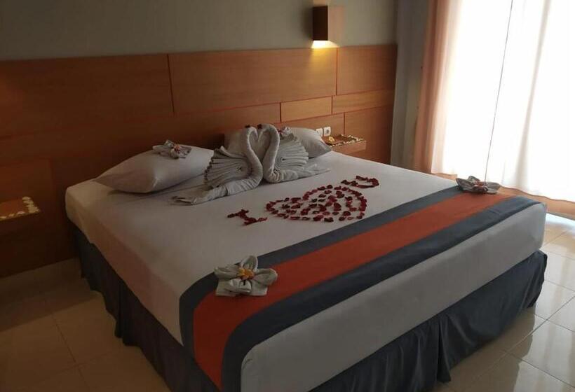 חדר דלוקס, Grand Sinar Indah