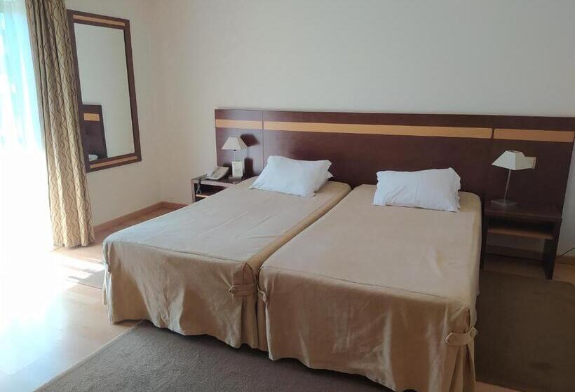 Номер Стандарт с Балконом, Santo Condestavel