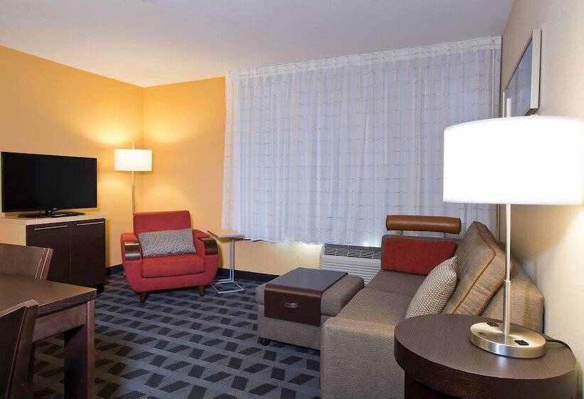 Люкс 2 Спальни, Towneplace Suites By Marriott Garden City