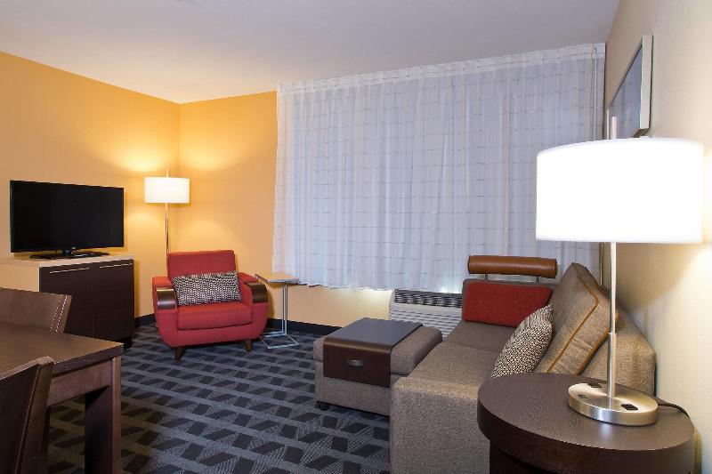 Люкс, Towneplace Suites By Marriott Garden City