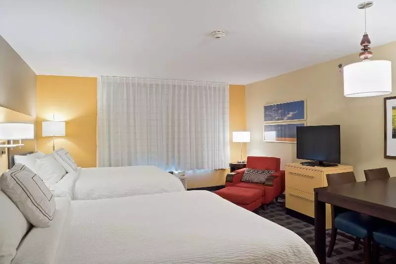 クイーンベッドのスタンダードスタジオ, Towneplace Suites By Marriott Garden City