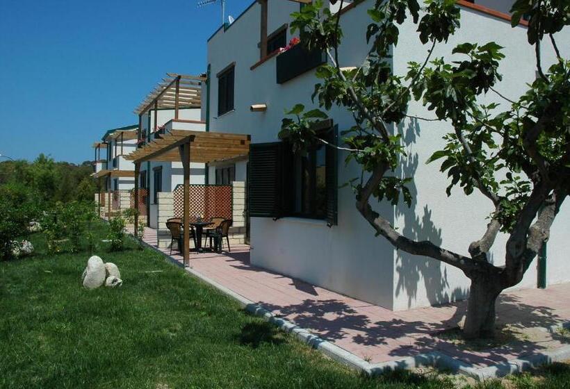 Апартаменты 2 Спальни, Villaggio Santandrea Resort