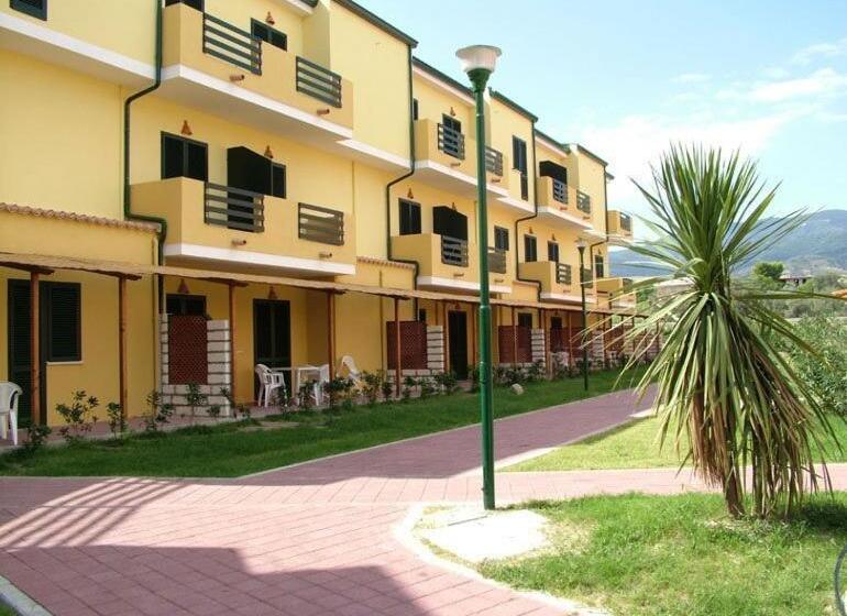 Номер Стандарт Трехместный, Villaggio Santandrea Resort