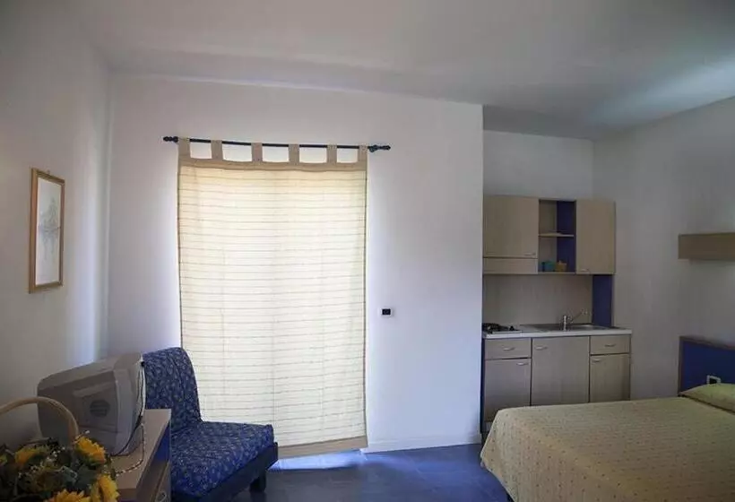 スタンダードトリプルルーム, Villaggio Santandrea Resort