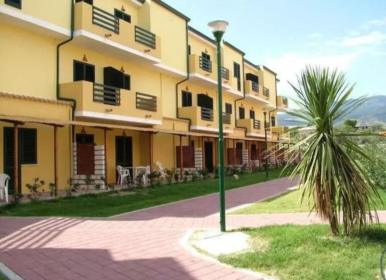 スタンダード４人部屋, Villaggio Santandrea Resort