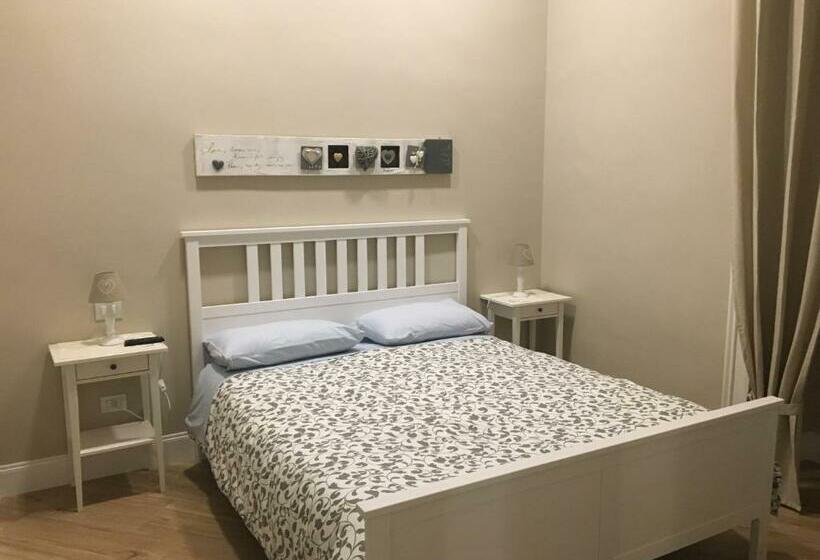 اتاق لوکس, B&b Garibaldi Station