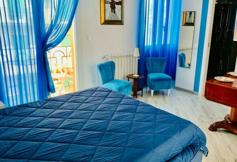 اتاق لوکس با بالکن, La Maison Del Sole