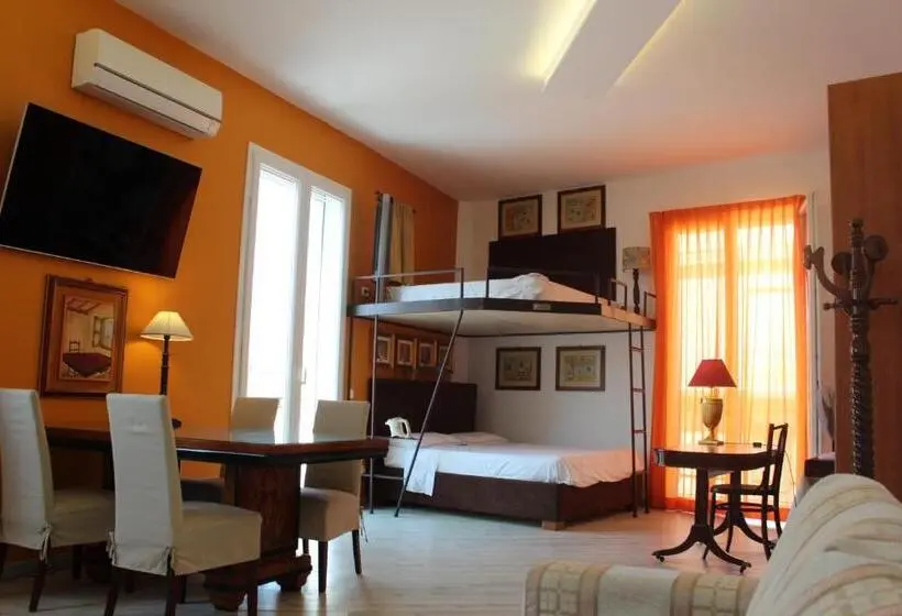 سوییت جونیور با بالکن, La Maison Del Sole