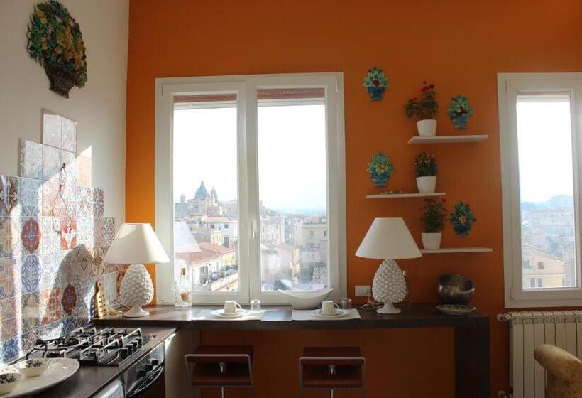 سوییت جونیور با بالکن, La Maison Del Sole