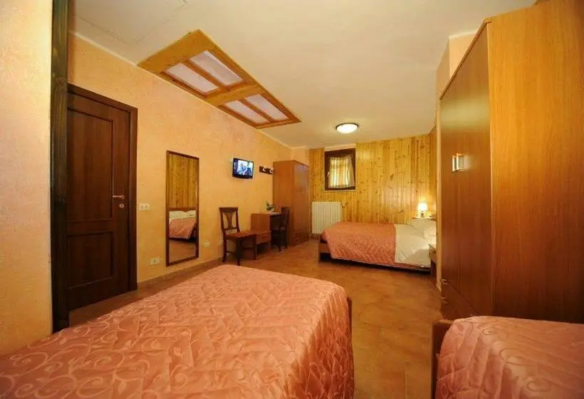 スタンダード４人部屋, Albergo Pensione Paola