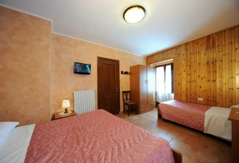 スタンダード４人部屋, Albergo Pensione Paola