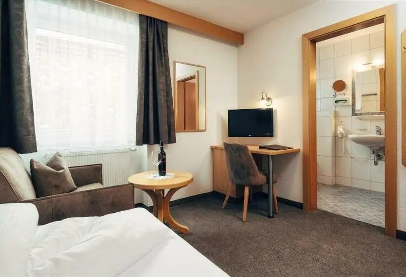 Habitación Estàndard Individual, Garni Panorama