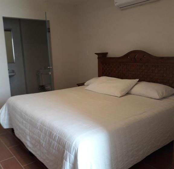 スーペリアファミリールーム, Purisima Concepción