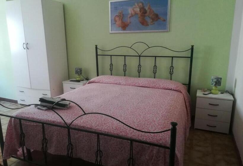 Номер Стандарт, Le Gardenie B&b