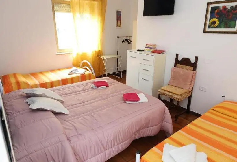 スタンダード４人部屋, Le Gardenie B&b