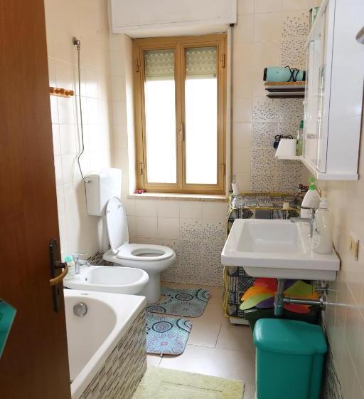 اتاق استاندارد چهار تخته, Le Gardenie B&b