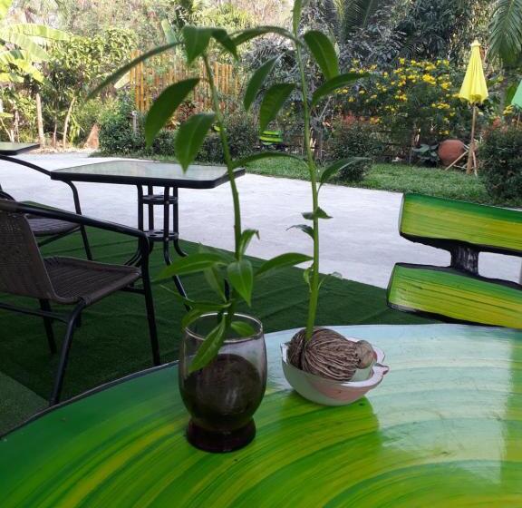 带大床的标准间, Baan Glangsuan Bang Kobua