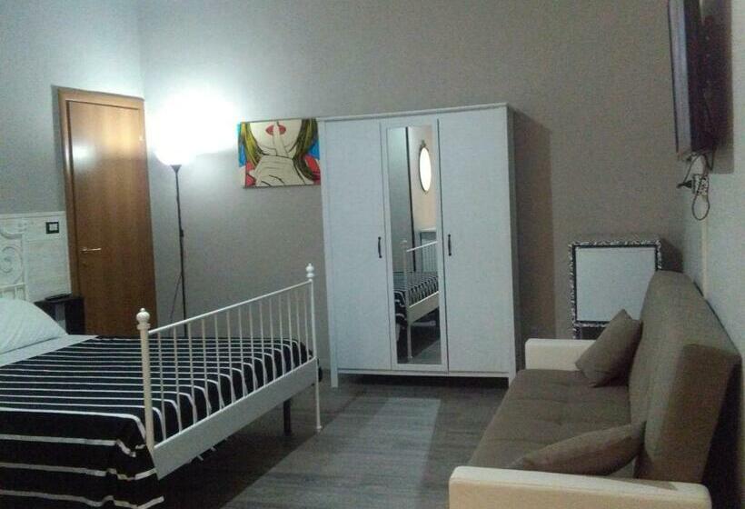 اتاق استاندارد, Meridional Station