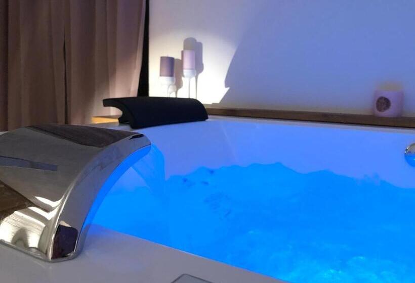 סוויטה דלוקס, Nenetta Rooms & Suites Monopoli