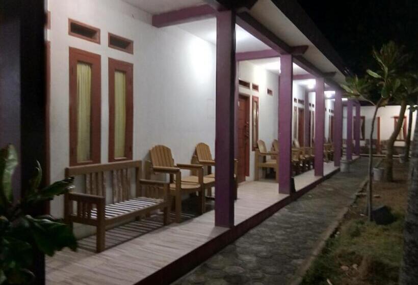 スタンダードルーム, Penginapan Karanglaut Sayangheulang