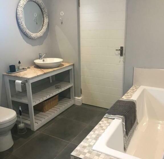 اتاق استاندارد با تخت بزرگ, Pezula Golf House