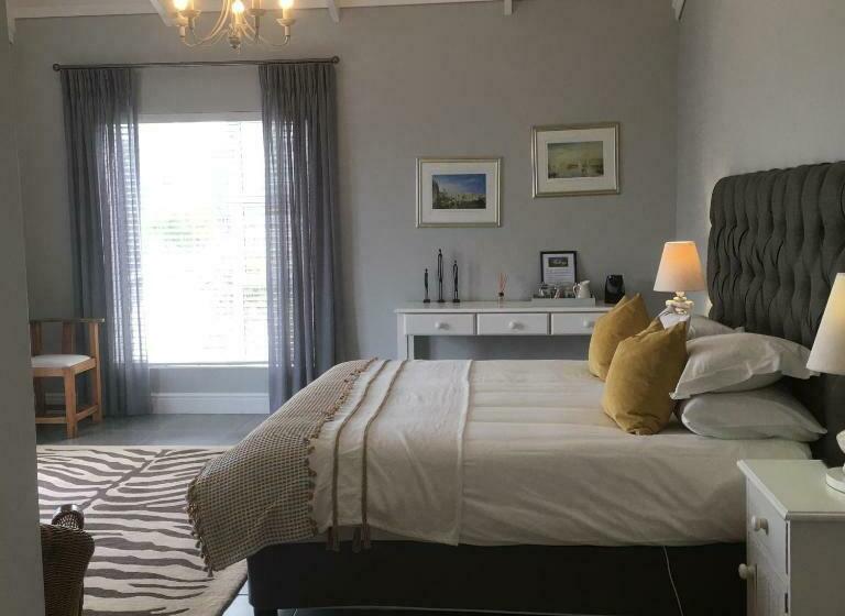 اتاق استاندارد با تخت بزرگ, Pezula Golf House