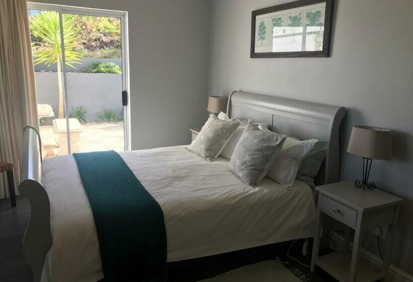 اتاق استاندارد با تراس, Pezula Golf House