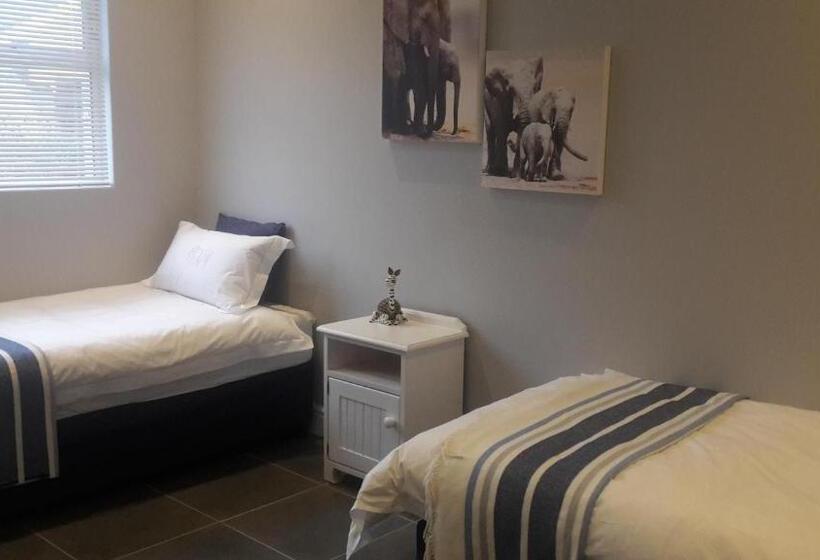 سوییت خانوادگی, Pezula Golf House