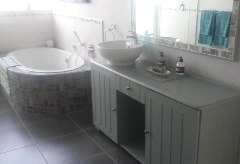 سوییت خانوادگی, Pezula Golf House