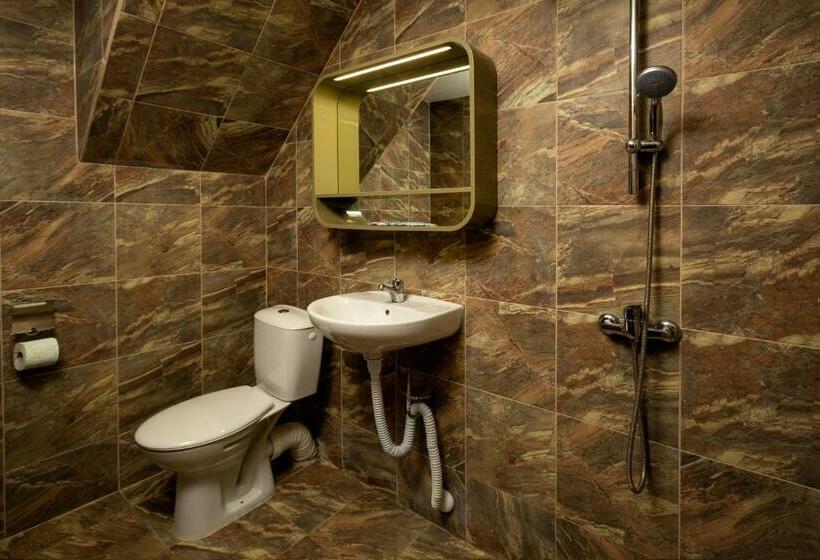 스탠다드 스튜디오 (테라스구비), Tsarevets Residence