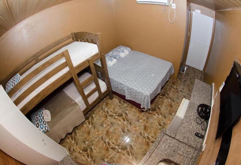 آپارتمان 1 خوابه با بالکن, Pousada Família Flores