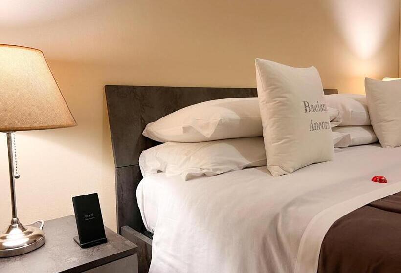 חדר דלוקס עם מרפסת, B&b Baciami Ancora